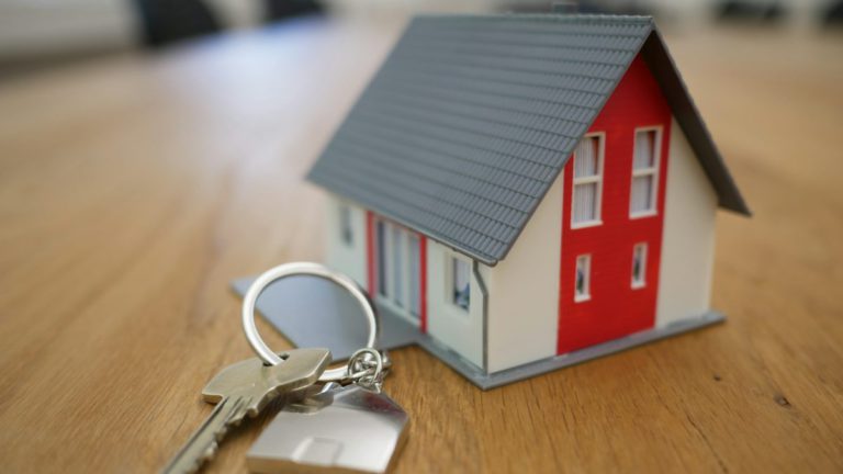 Real estate SEO expert helping a property developer get buyer leads from Google