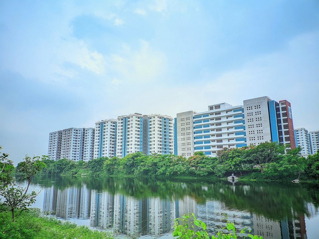 SEO agency in Dhaka – Uttara, Dhaka city buildings where local businesses compete on Google